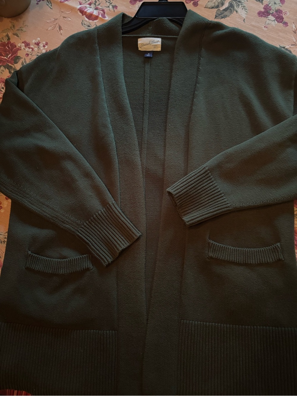 Universal Thread Women’s Olive Green Open-Front Cardigan